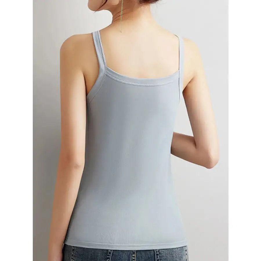 Plus Size Scoop Neck Tank Top