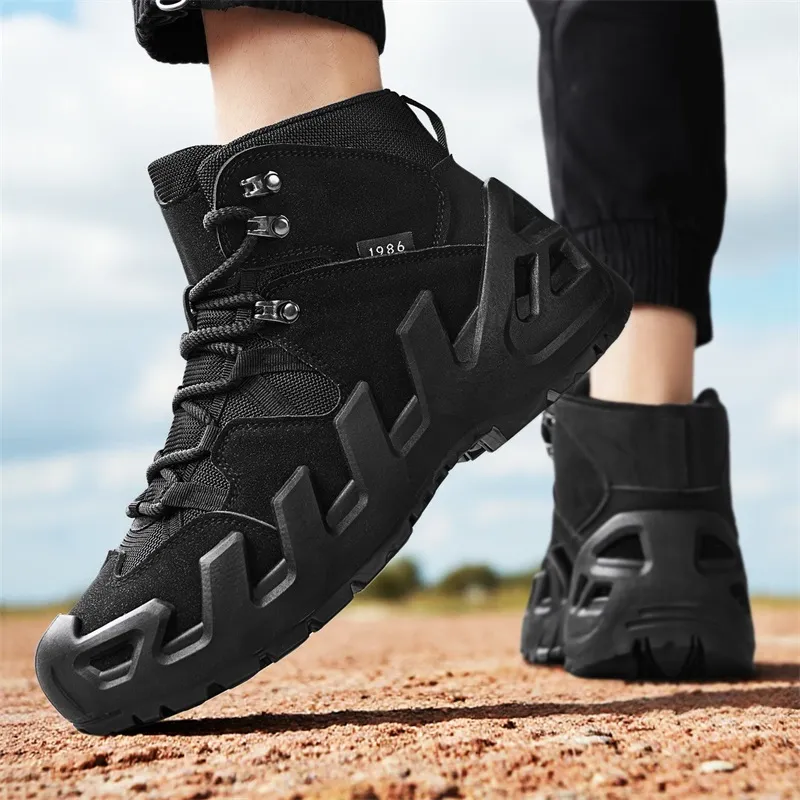 Men's Cushioned Hiking Shoes