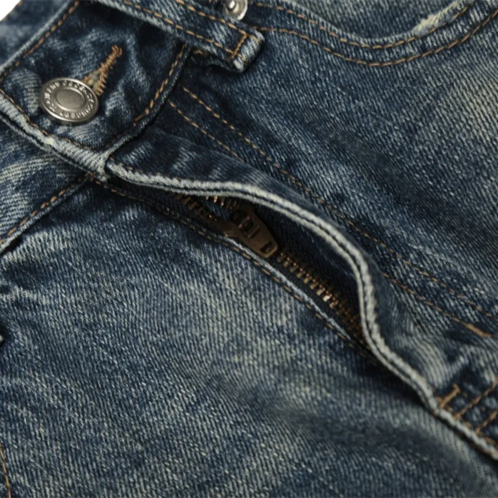 Modern Men's Distressed Washed Denim Jeans