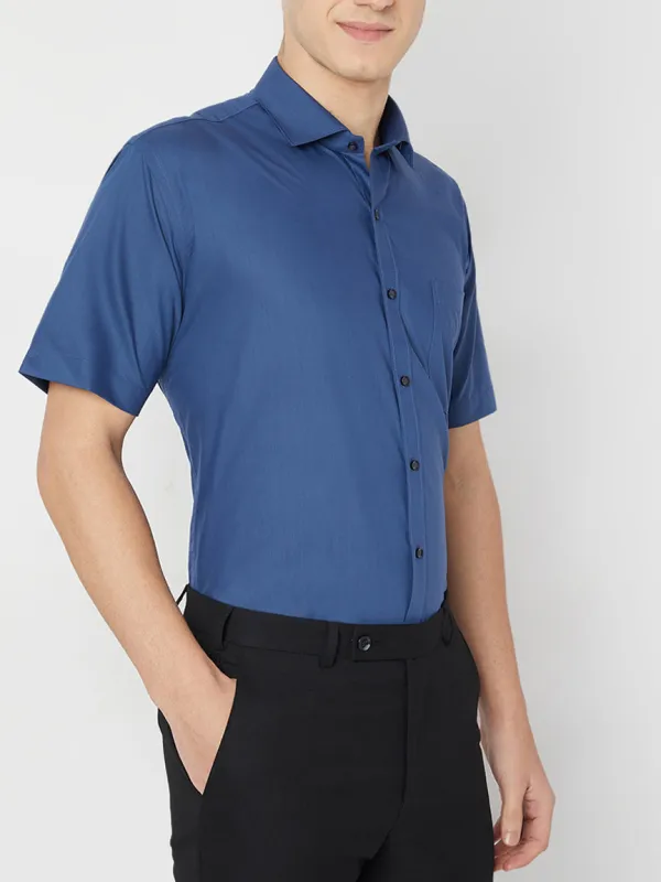 Versatile Half Sleeve Men's Formal Shirt