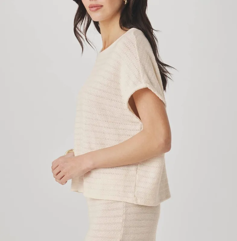 Short Sleeve Top Pullover