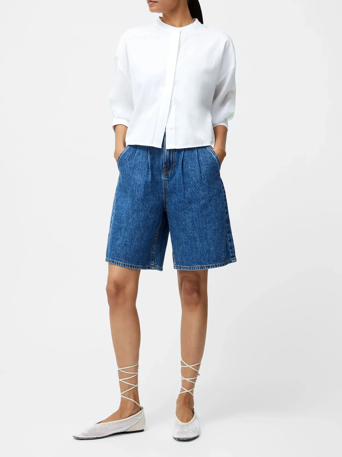 Low-Key Commuter Style Loose Denim Shorts