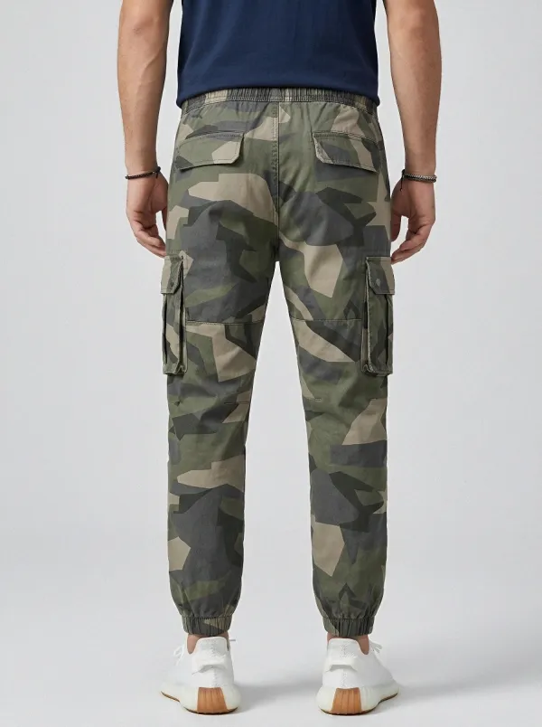 Rugged-Casual Camouflage Camouflage Cargo Pants