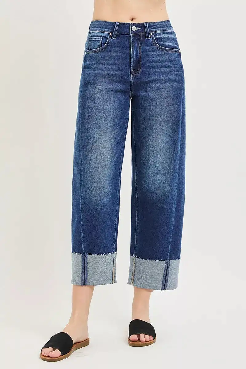 Modern Cuffed Hem Barrel Leg Jeans