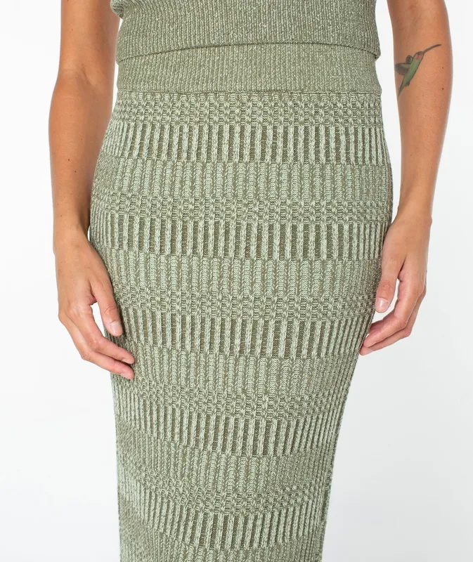 Relaxed Pleated Casual Skirt