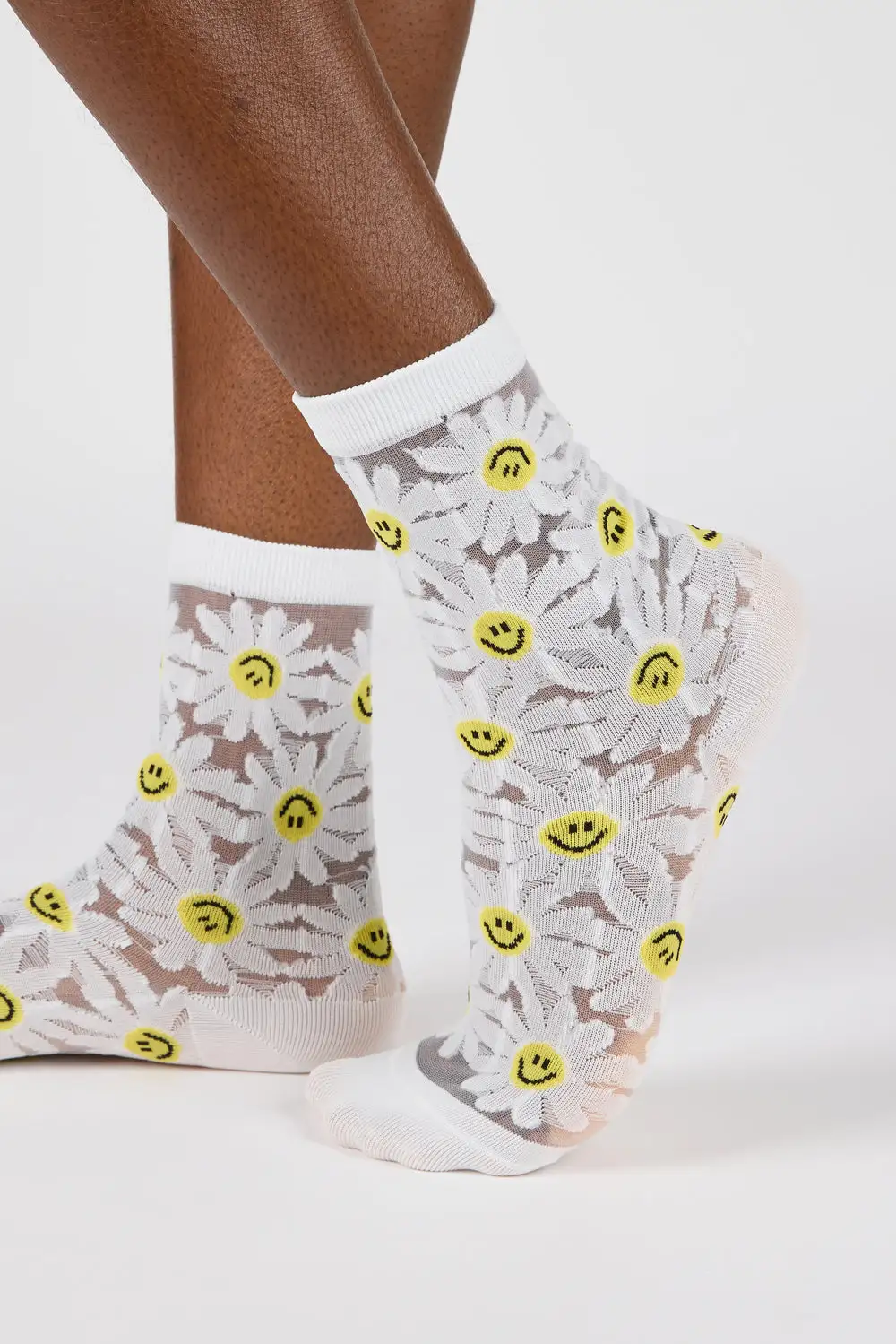 Modern Sheer Daisy Smiley Face Socks
