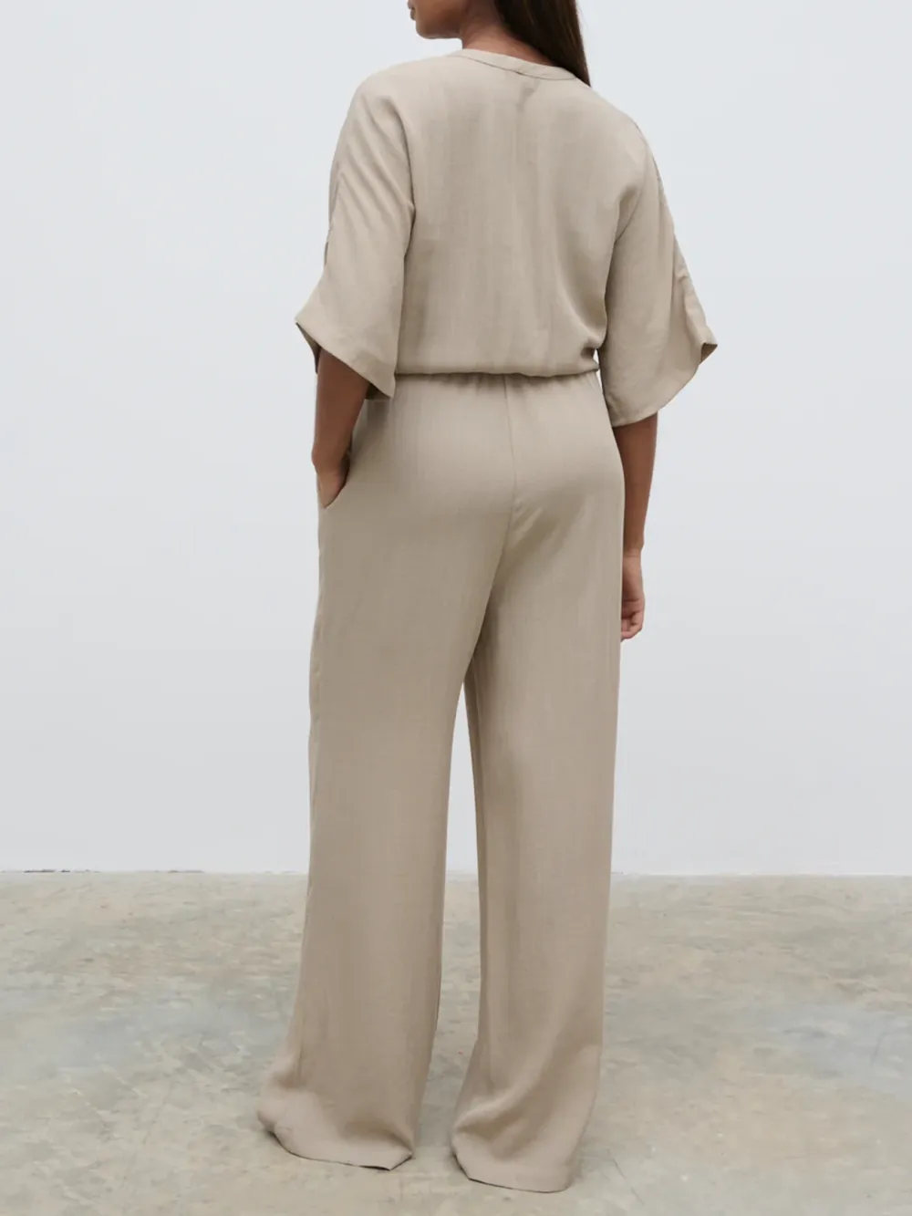 Daily V-Neck Jumpsuit