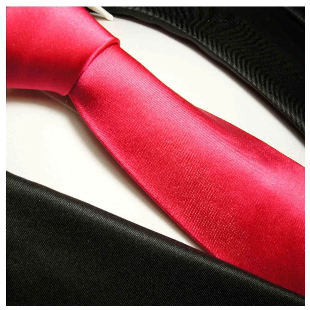 Classic Silk Solid Men's Necktie With Pocket Square and Cufflinks