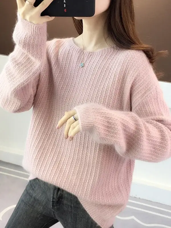 Statement Women's Round-Neck Relaxed Sweater