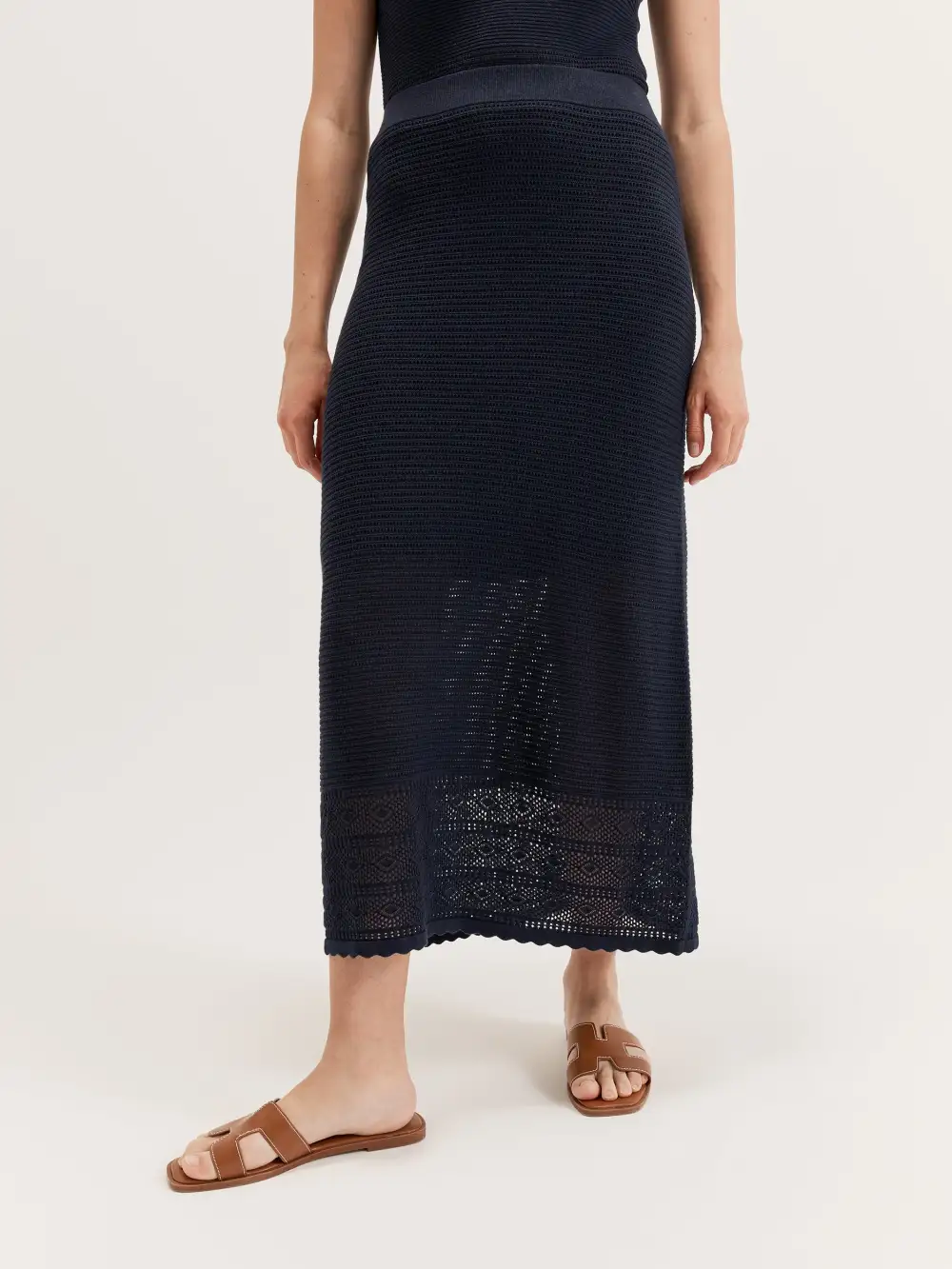 Black High-Rise Hollow Lace Maxi Skirts
