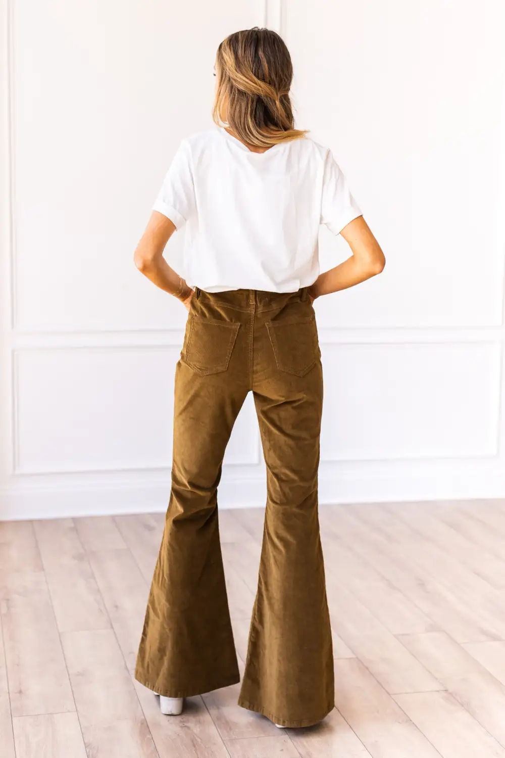 Corduroy High Rise Flared Western Jeans