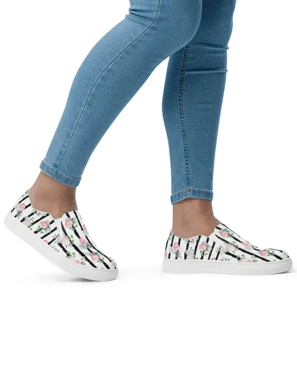 Blooming Contrast Slip On Shoes