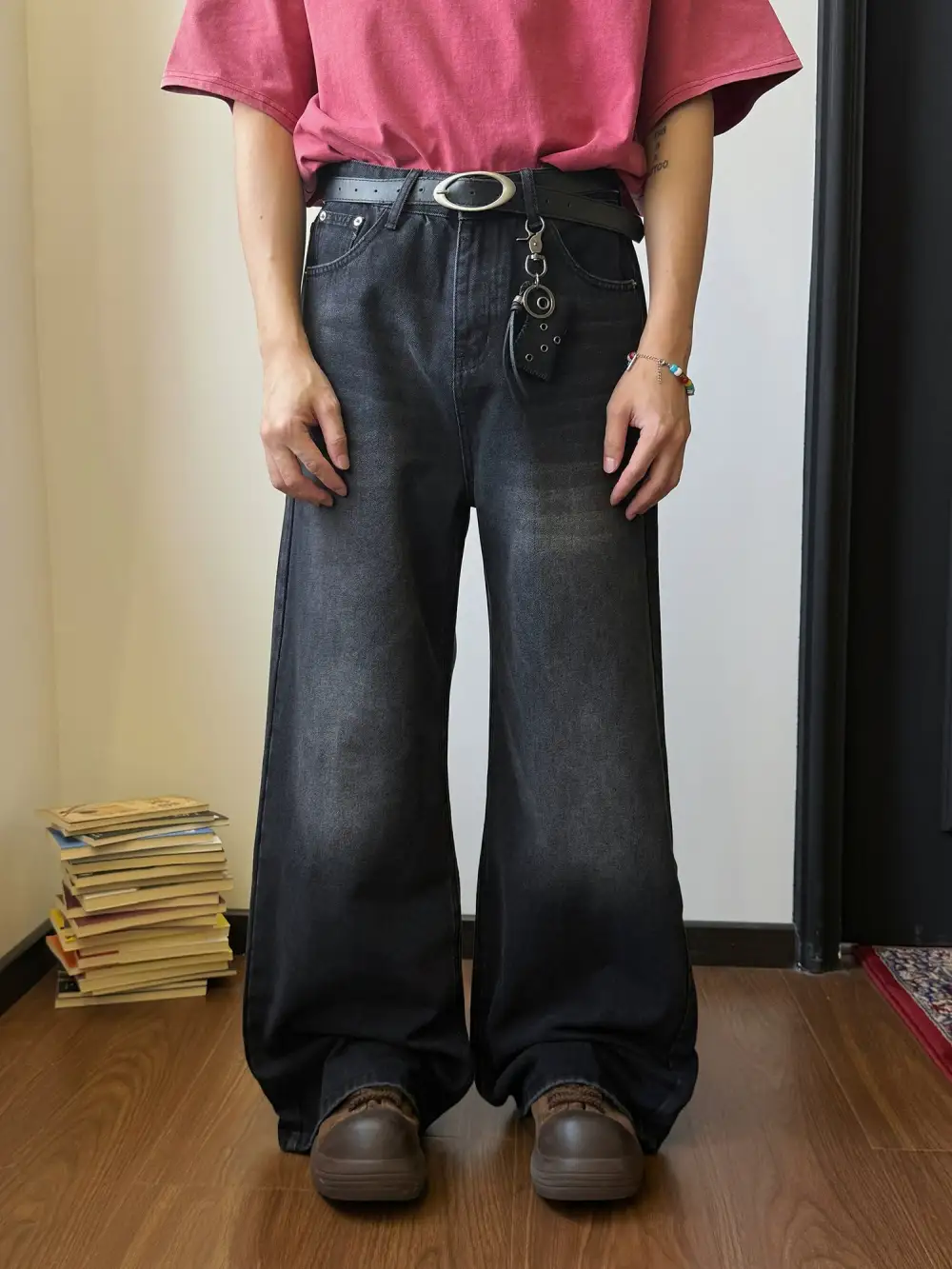 Washed Wide Leg Jeans
