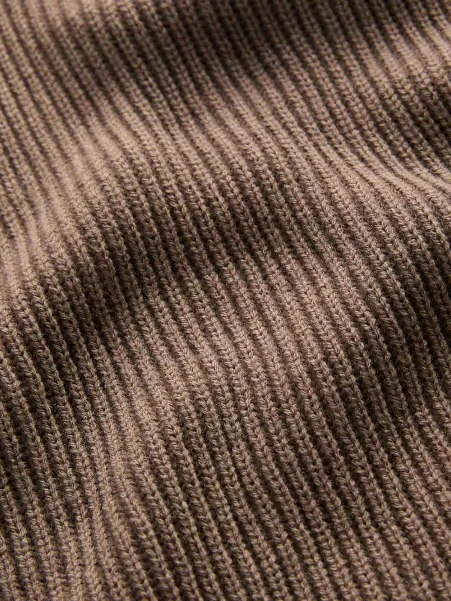 Classic Ribbed Wrap