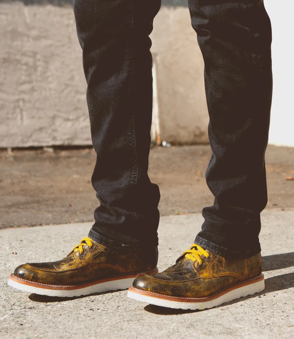 Apron-Toe Lace-Up Distressed Work Boots