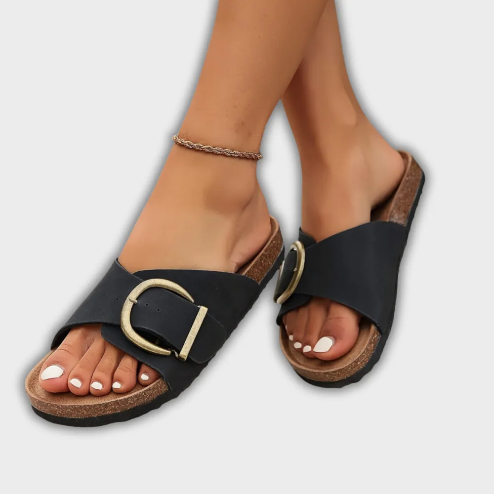 Modern Refined Everyday Flat Sandals