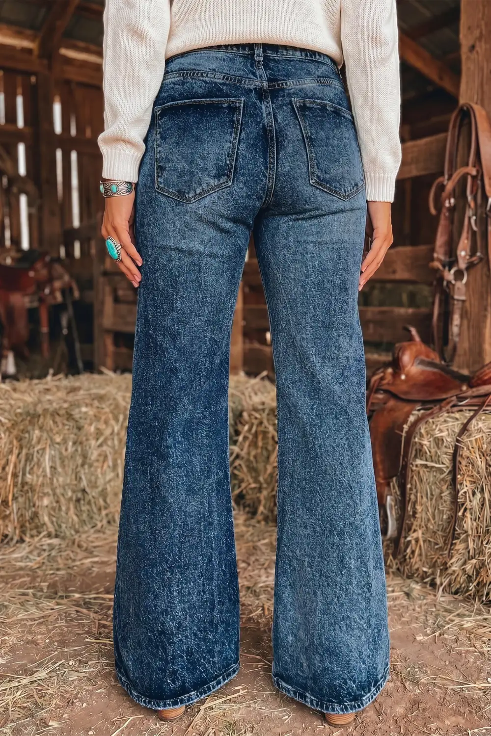 Women's Acid Wash Flare Jeans With Pocket Detail