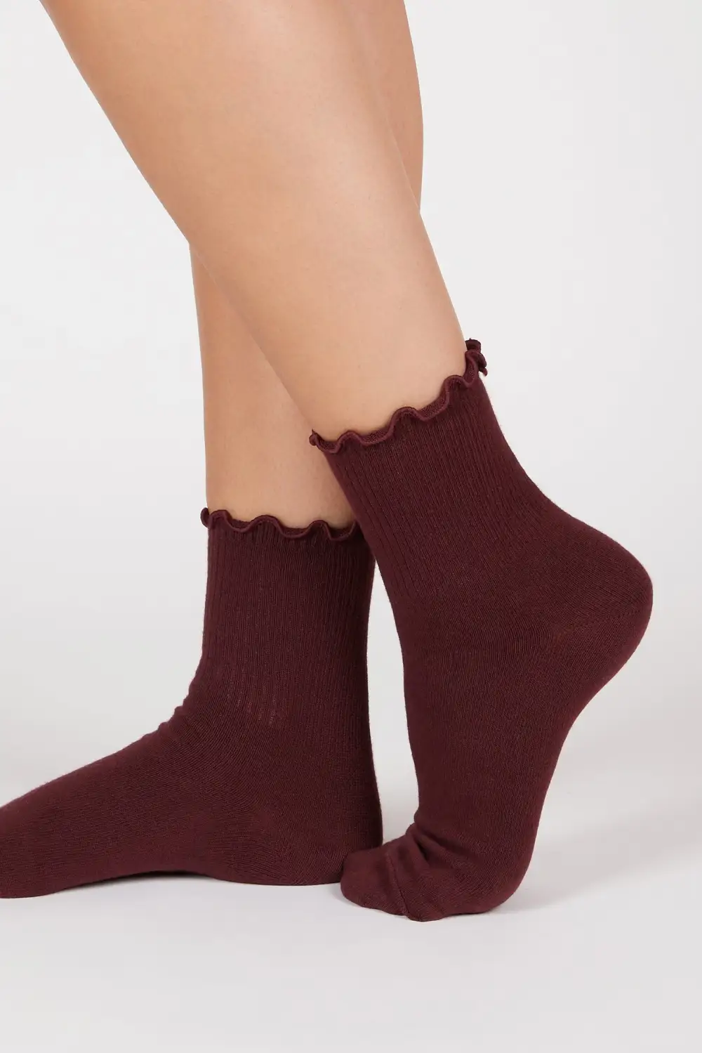 Modern Ruffle Trim Socks