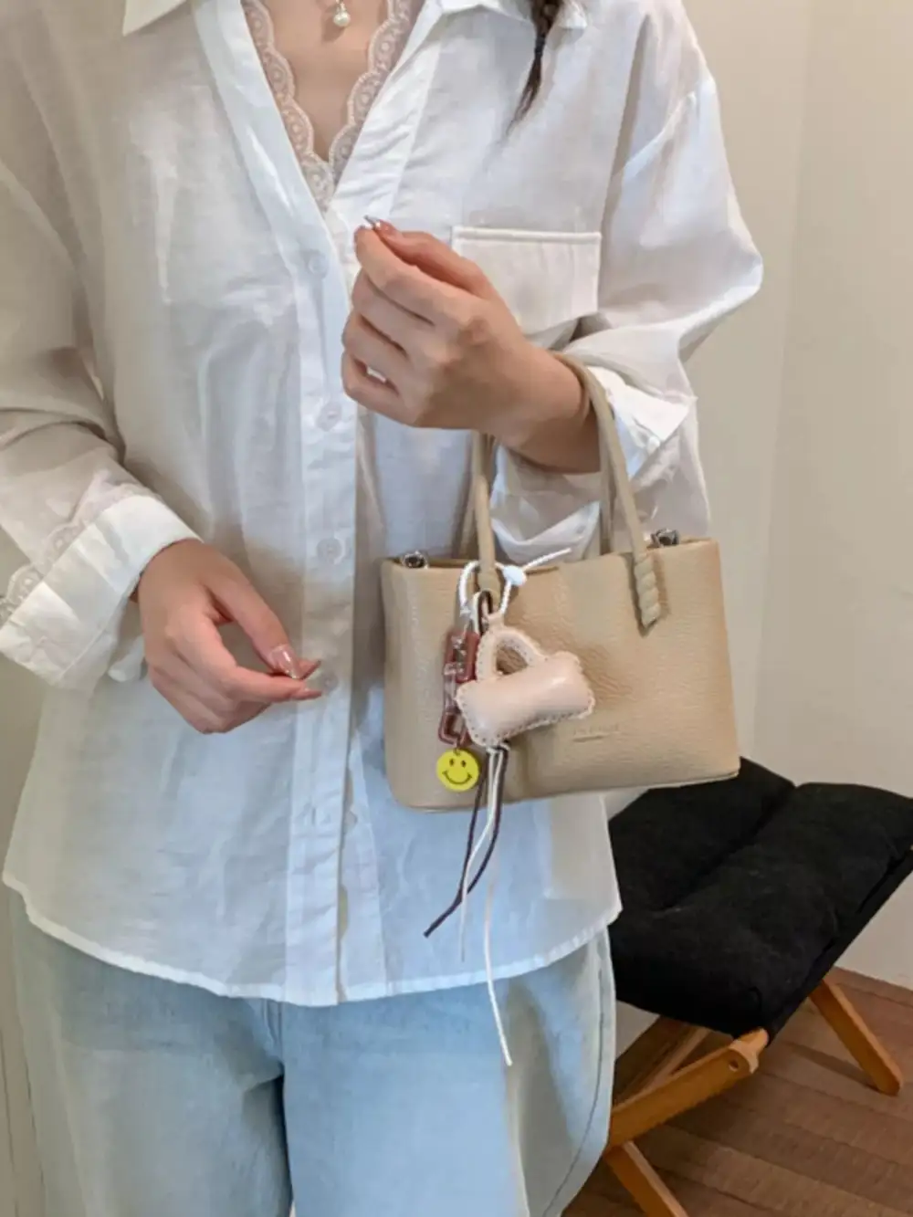Women's Relaxed Faux Leather Crossbody Bag
