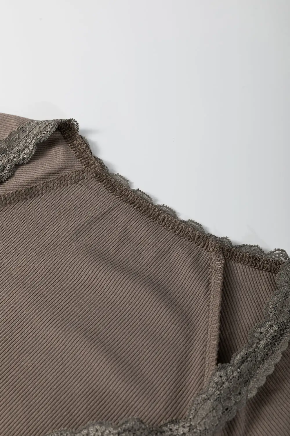Dark Brown Lace Splicing Criss