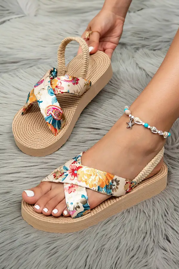 Floral Woven Crossband Platform Sandals