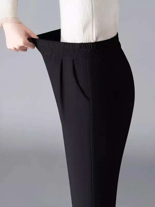Loose Fit Elastic Waist Pocketed Casual Pants