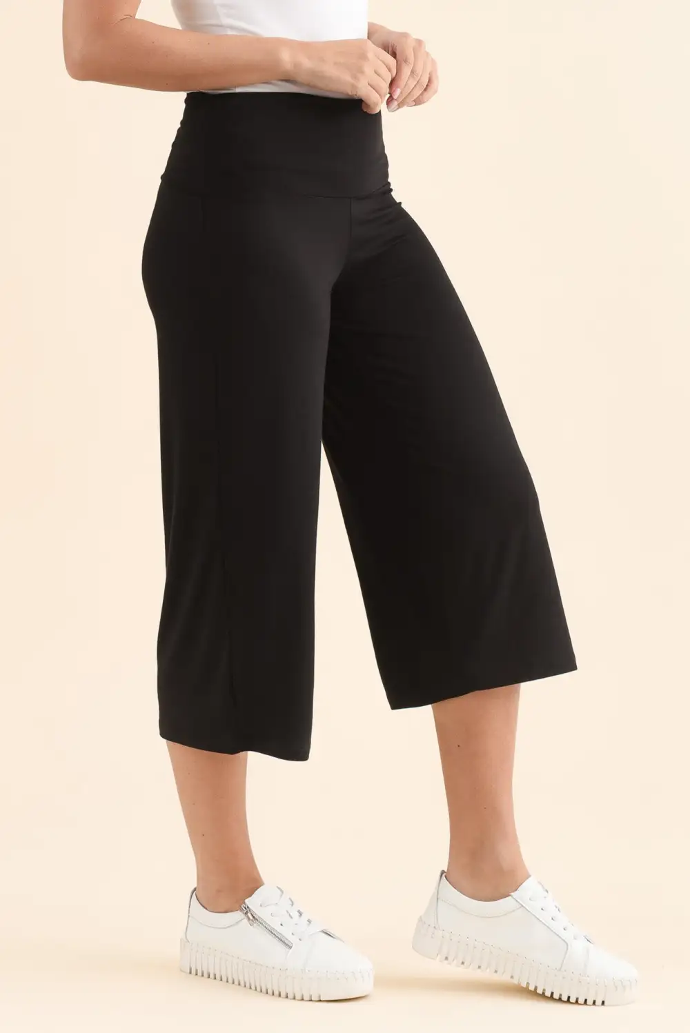 Bamboo Mid Rise Elastic Waist Pants