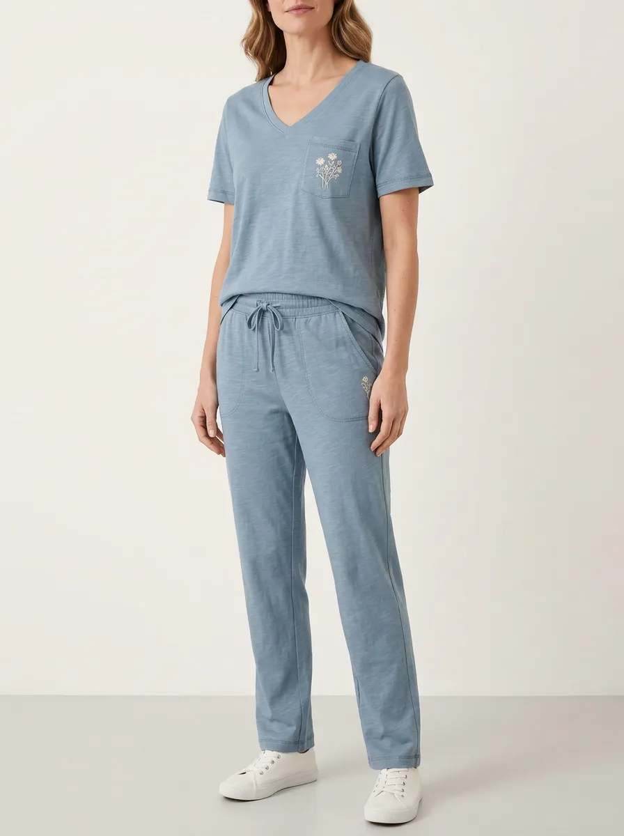 Women's Chest-Pocket V-Neck T-Shirt and Straight-Leg Pants Set