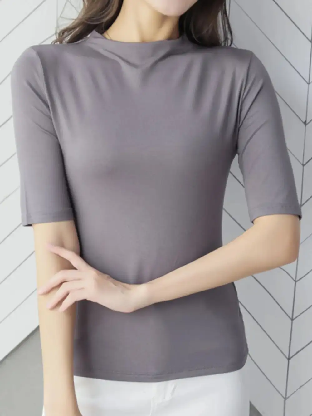 Weekend Refined Short-Sleeve T-Shirt