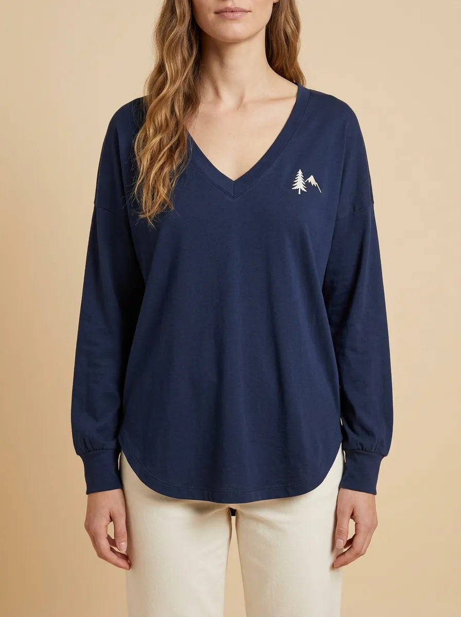 Women's Mountain V-Neck Long-Sleeve Graphic T-Shirt