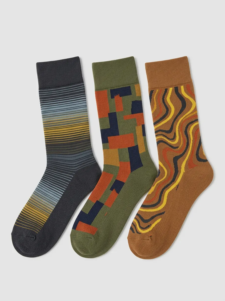 Men's Retro Geometric Striped Wavy Printed Three Pack Socks