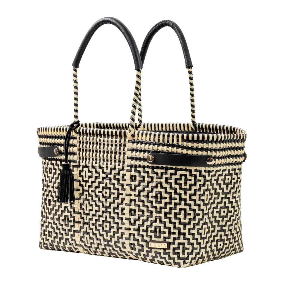 Open Basket Jumbo Cross Diamond