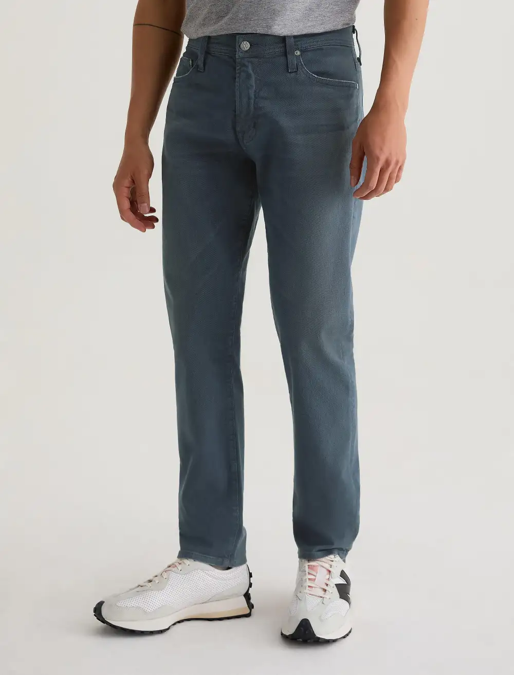 Men's Modern Slim Zip Fly Sulfur Dyed Jeans
