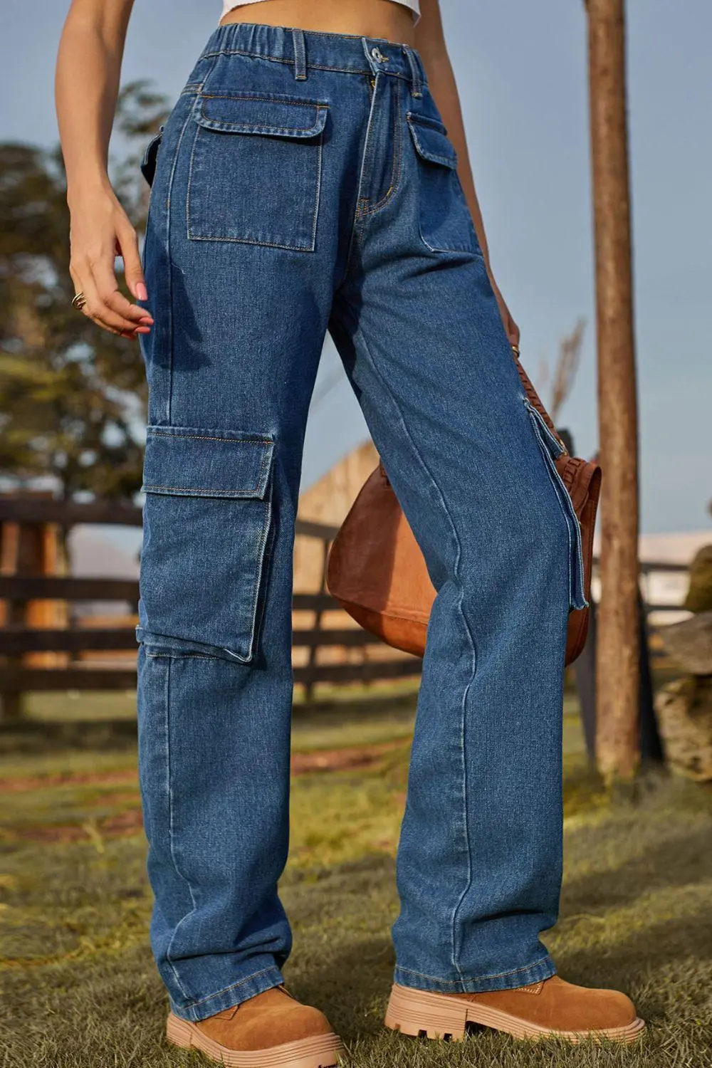 Loose Fit Long Pocket Detail Denim Jeans