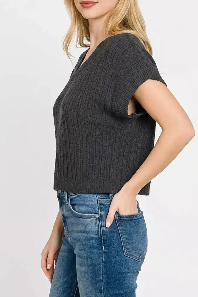 Textured Knit V-Neck Cropped Sweater