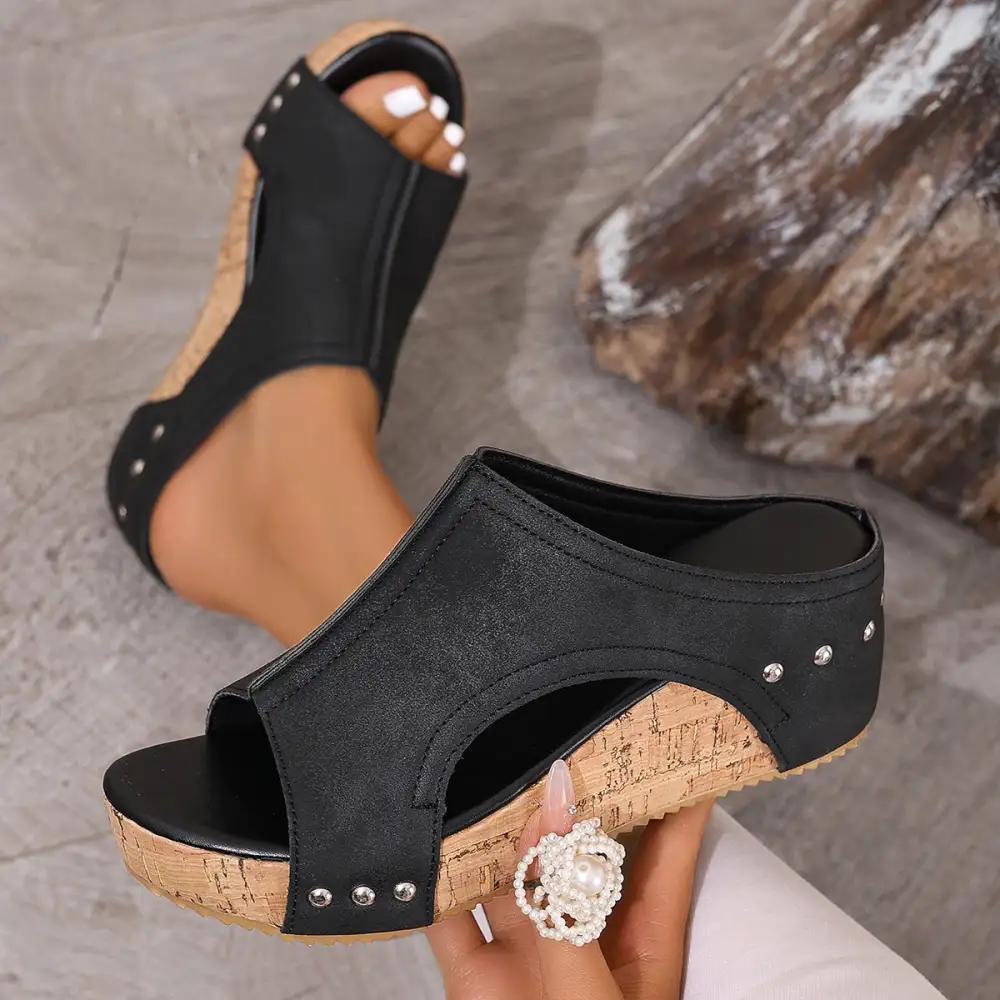 Clean Open-Toe Heeled Sandals