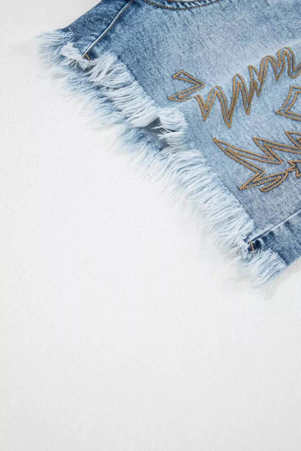 Everyday Raw-Hem Distressed Cotton Denim Shorts