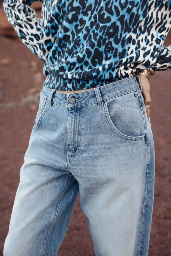 Women's Essential Timeless Denim Jeans