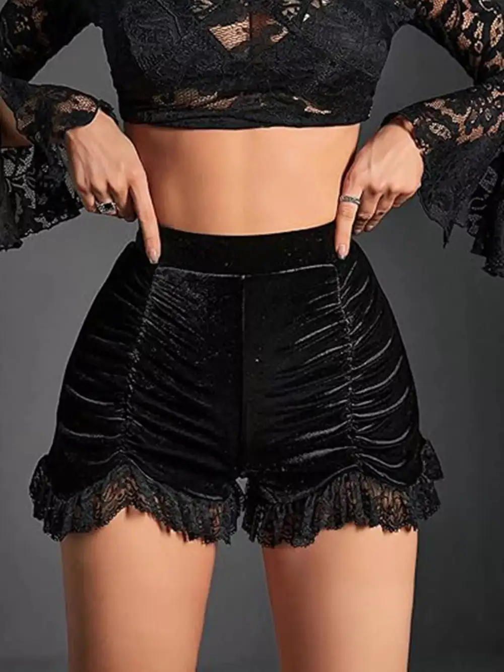 Refined Refined Lace-Trim Casual Shorts