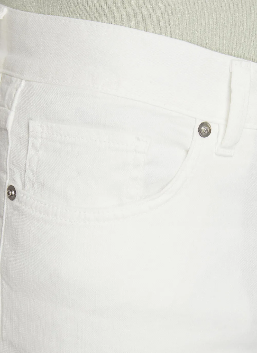 Minimalist Straight-Cut Comfort Stretch Denim Jeans