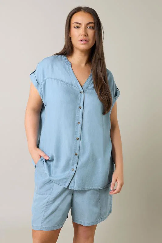 Light Blue Lyocell Short Sleeve Denim Shirt detail 1