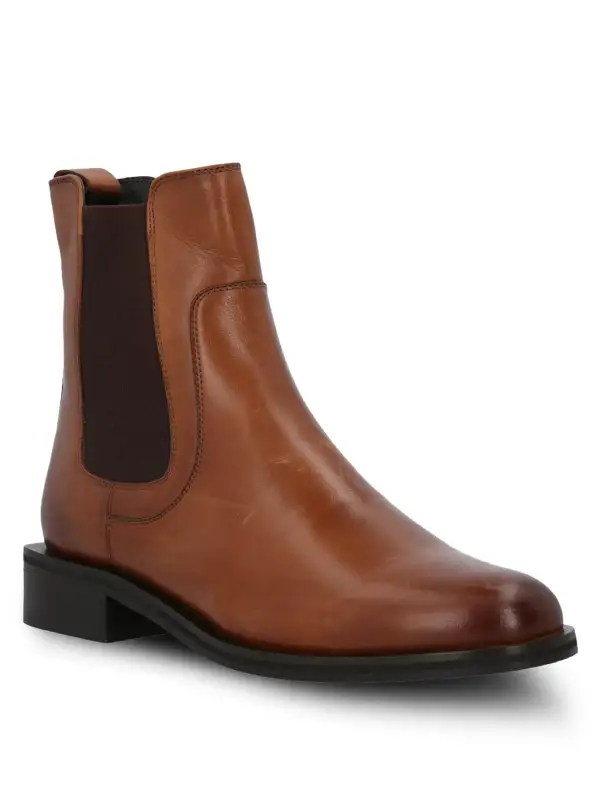 Clean Comfort Ankle Boots