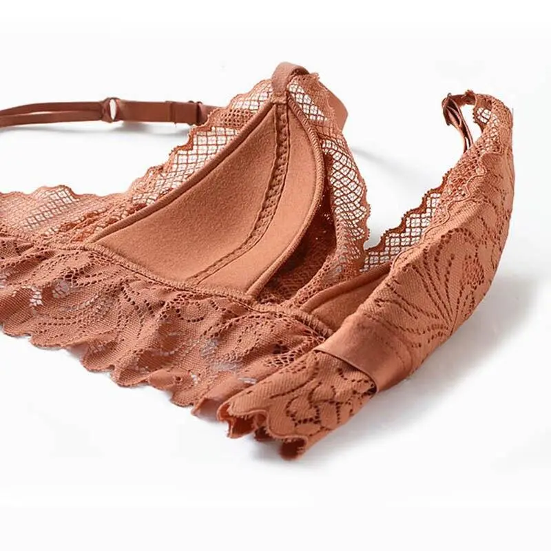 Detachable-Strap Lace Lingerie Set