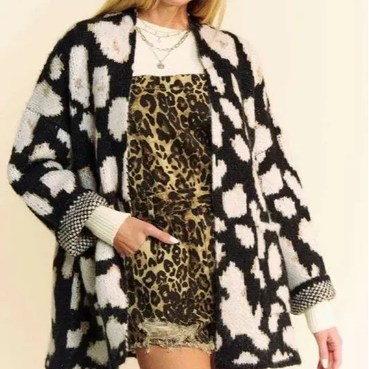 Long Sleeve Open Front Pocket Detail Knit Cardigan