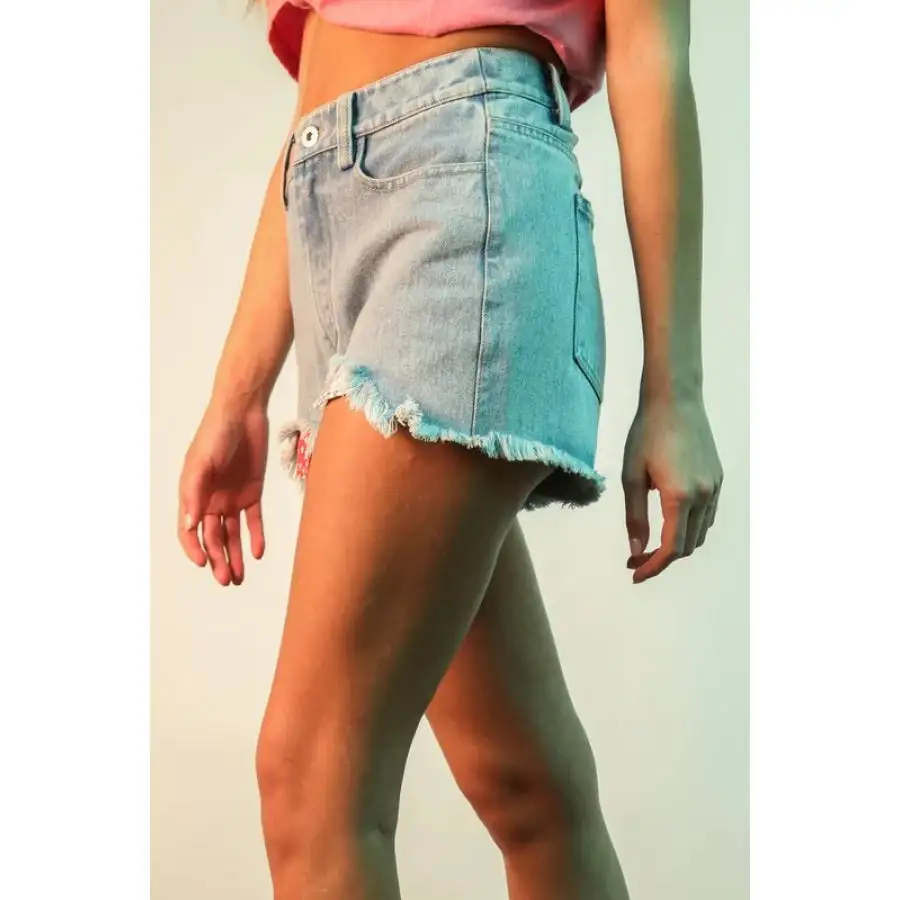 Refined Very J Raw Hem Pocketed Contrast Washed Denim Shorts