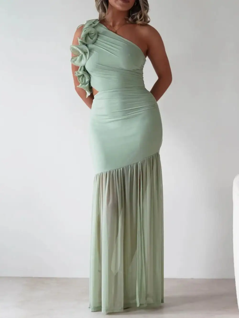 Gathered Detail Ruffle Maxi Dress