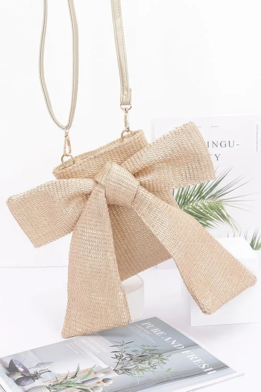 Bow Bliss Clutch