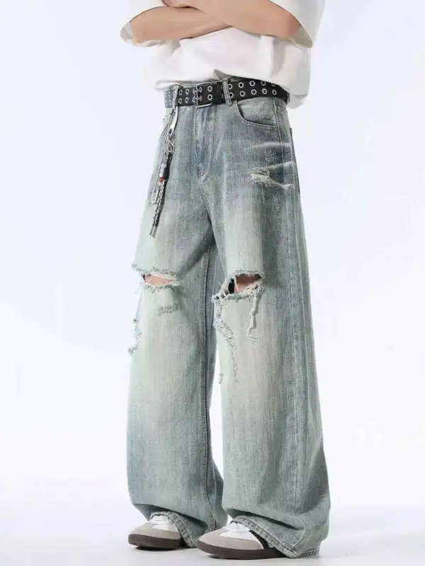 Relaxed Distressed Wide Leg Jeans