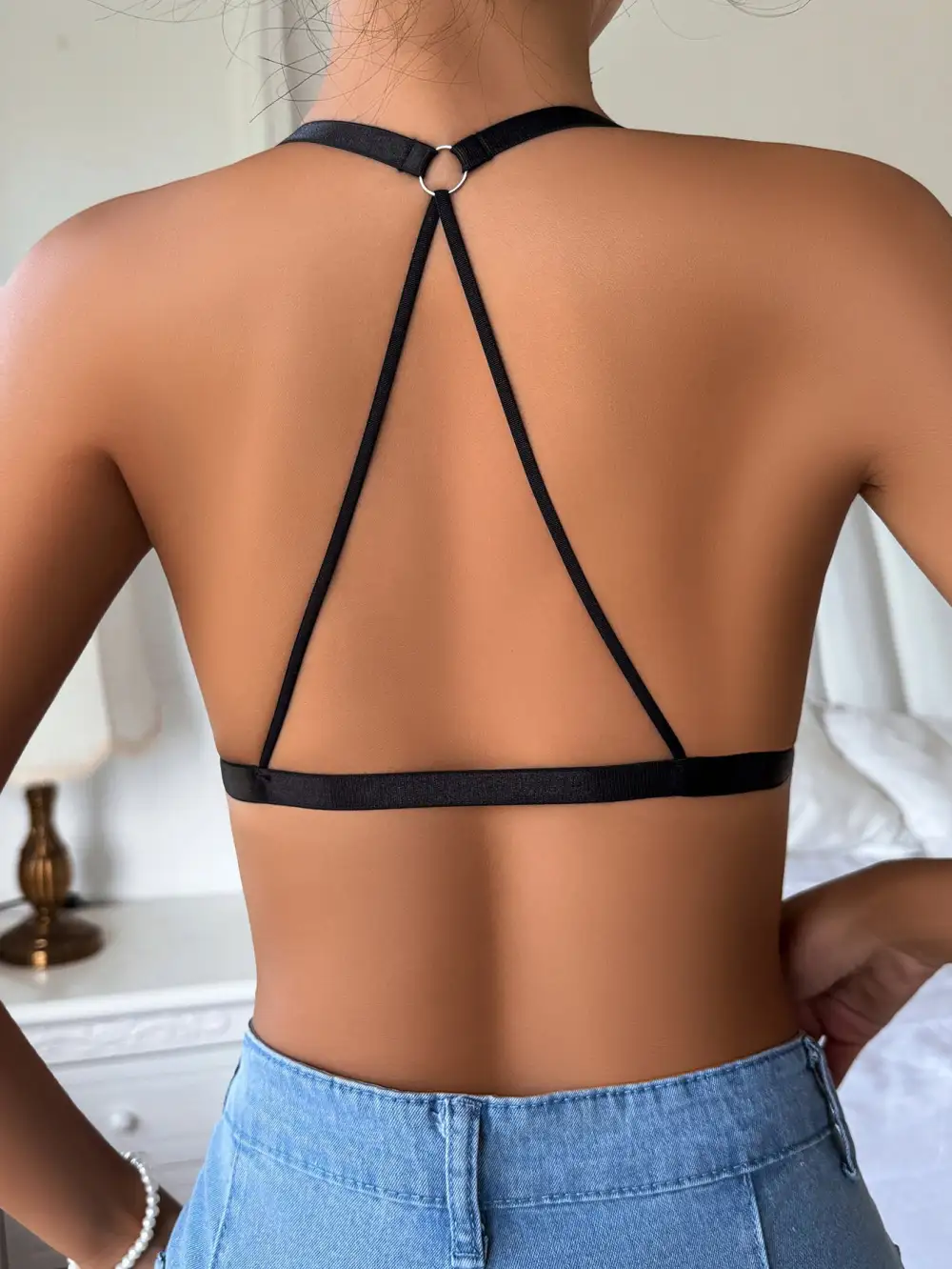 Lace Seamless Halter Underwire Bra