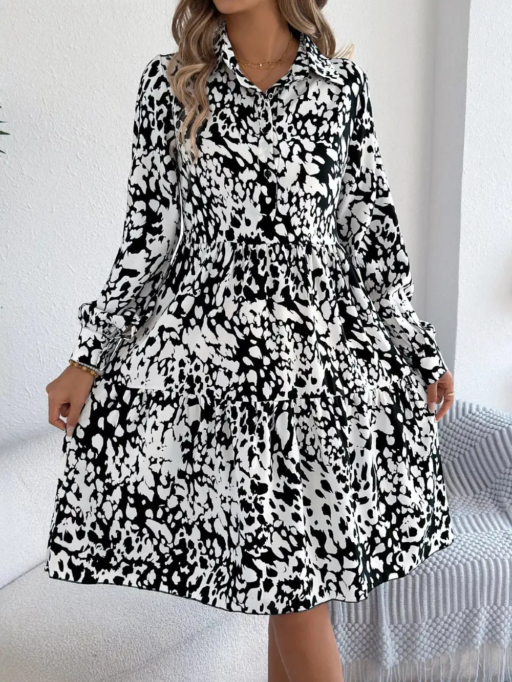 Printed Long Sleeve Collared Dress Casual